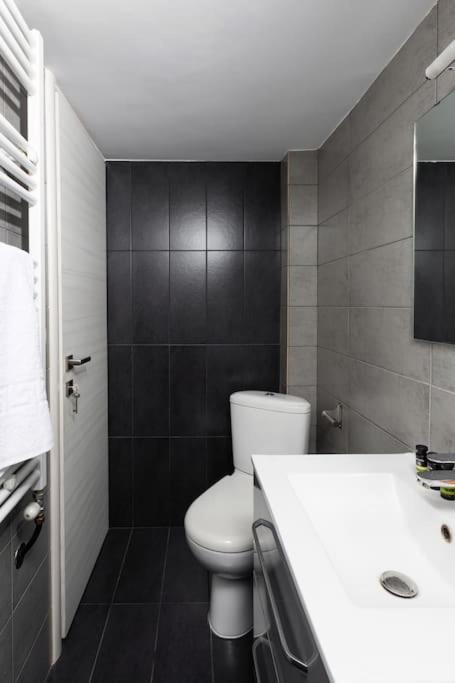 Casa Navarino - Premium Apartment In The City Centre Thessaloniki Exterior photo